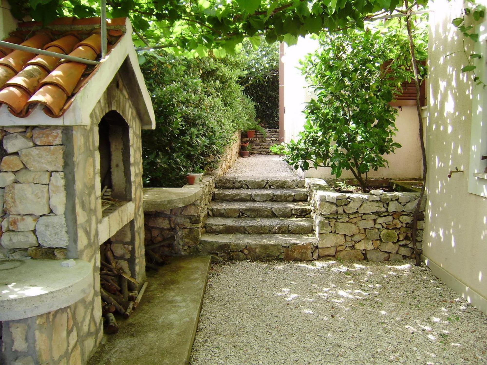 Villa Kate Vis Exterior photo