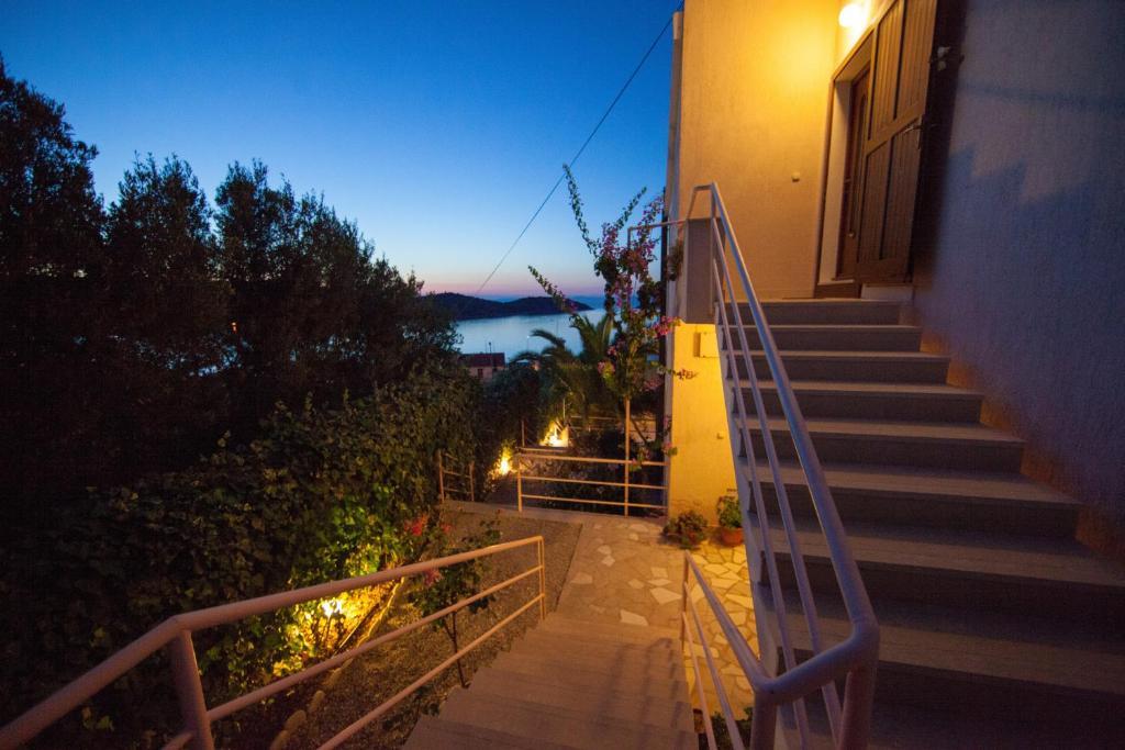 Villa Kate Vis Room photo
